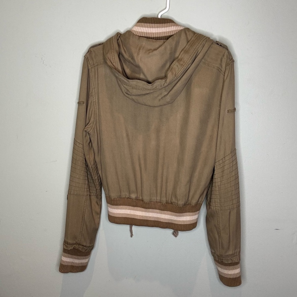 DÂ-NANG silk army green hooded jacket - Picture 4 of 11